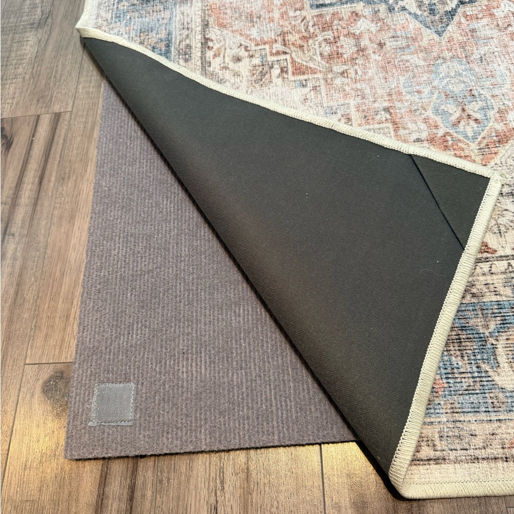 Ruggable 3x5 Rug Cover Vintage Style Area Rug - Picture 3 of 11
